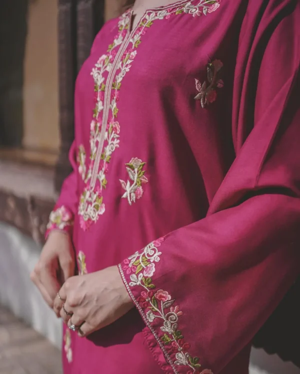 dhanak